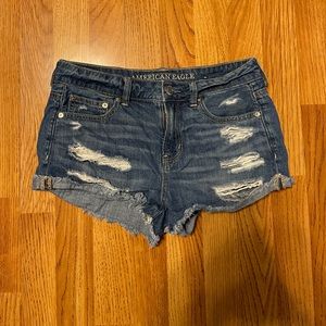 American Eagle Tomgirl Shorts
